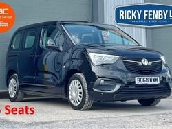 Black Used 2018 Vauxhall Combo S MPV | £10,995 (Good price)
