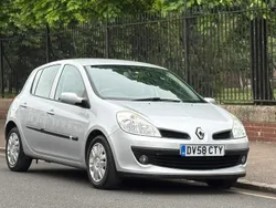 Silver Used 2008 Renault Clio II Expression Hatchback | £2,990 (Fair price)