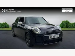 Blue/black Used 2022 Mini Cooper S Classic Hatchback | £15,995 (Good price)
