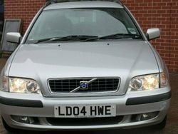 Used 2004 Volvo V40 Estate | £2,595