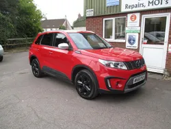 Red Used 2018 Suzuki Vitara SUV | £14,195 (Fair price)