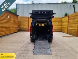 Blue Used 2022 Citroën Berlingo Feel MPV | £19,945
