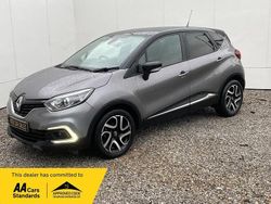 Grey/black Used 2019 Renault Captur Iconic SUV | £11,495 (Fair price)