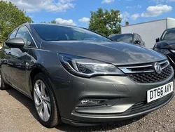 Grey Used 2016 Vauxhall Astra SRi Hatchback | £6,995 (Fair price)