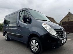 Blue Used 2017 Renault Master Business Van | £10,990 (Fair price)