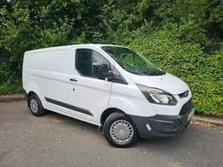 White Used 2017 Ford Transit Custom Trend Van | £9,995 (Good price)