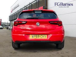 Red Used 2019 Vauxhall Astra Elite Hatchback | £9,599 (Fair price)