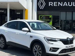 White Used 2024 Renault Arkana Evolution SUV | £17,309 (Fair price)