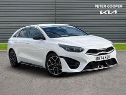 White Used 2024 Kia ProCeed GT-Line Hatchback | £21,996 (Fair price)