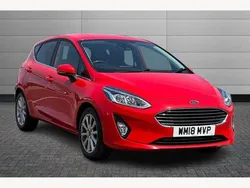 Race red Used 2018 Ford Fiesta Titanium Hatchback | £6,790 (Fair price)