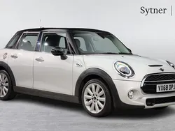 Silver Used 2018 Mini Cooper S Hatch Hatchback | £15,250 (Fair price)