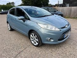 Blue Used 2009 Ford Fiesta Titanium Hatchback | £1,395 (Fair price)