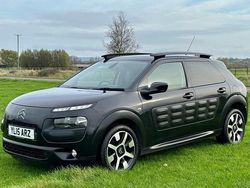 Black Used 2015 Citroën C4 Cactus Flair Hatchback | £4,995 (Fair price)