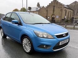 Blue Used 2009 Ford Focus Titanium Hatchback | £1,495 (Good price)