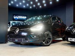 Black Used 2017 Renault Clio IV Dynamique Hatchback | £4,879 (Fair price)