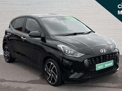Black Used 2022 Hyundai i10 Premium Hatchback | £11,100 (Fair price)