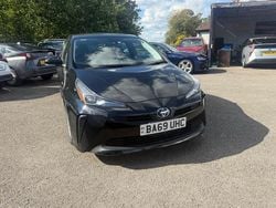 Black Used 2025 Toyota Prius Hatchback | £10,995 (Super price)