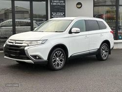 White Used 2018 Mitsubishi Outlander SUV | £12,995 (Fair price)