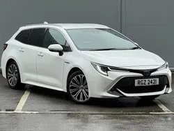 White Used 2020 Toyota Corolla Estate | £13,995 (Fair price)