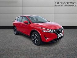 Red Used 2022 Nissan Qashqai Acenta Premium SUV | £19,495 (Super price)
