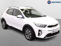White New 2025 Kia Stonic 2 SUV | £19,499 (A bit pricey)
