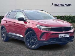 Carmin red Used 2023 Vauxhall Grandland X S SUV | £16,999 (Fair price)