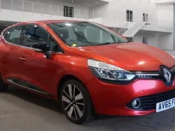 Red Used 2015 Renault Clio IV Dynamique Hatchback | £8,490 (Fair price)