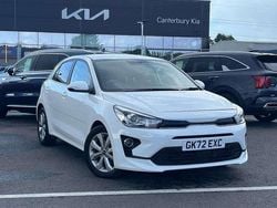 White Used 2020 Kia Stonic 2 SUV | £15,295