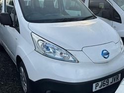 White Used 2019 Nissan e-NV200 Acenta Van | £4,495