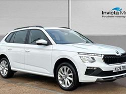 White Used 2025 Skoda Kamiq SE SUV | £17,799 (Fair price)