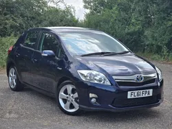 Blue Used 2011 Toyota Auris Hybrid Hatchback | £7,950 (Fair price)