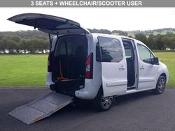 White Used 2018 Citroën Berlingo Feel MPV | £9,999 (Good price)