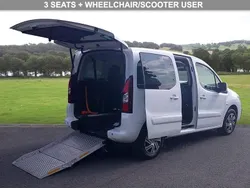White Used 2018 Citroën Berlingo Feel MPV | £9,999 (Good price)