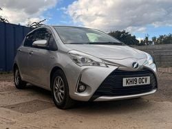 Silver Used 2025 Toyota Vitz Hatchback | £8,100