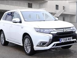 Used 2018 Mitsubishi Outlander P-HEV | £12,780 (Fair price)
