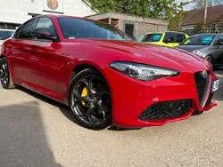 Red Used 2019 Alfa Romeo Giulia Veloce Sedan | £29,995 (Expensive)