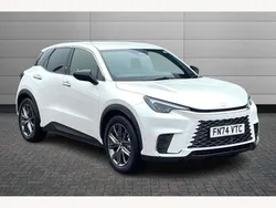 Sonic white Used 2023 Lexus LBX SUV | £32,550 (Fair price)
