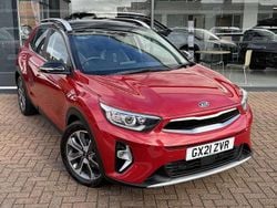Red Used 2021 Kia Stonic 4 SUV | £12,699 (Fair price)