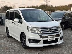 White Used 2013 Honda Stepwgn Cool MPV | £11,995 (Fair price)