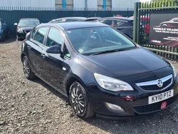 Black Used 2010 Vauxhall Astra Hatchback | £1,995 (Fair price)