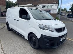 White Used 2019 Peugeot Expert Van | £9,995 (Fair price)