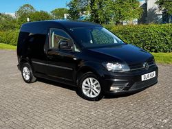 Black Used 2016 VW Caddy Highline MPV | £7,200 (Fair price)