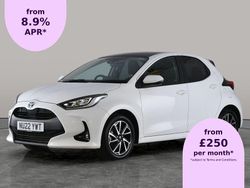 White Used 2022 Toyota Yaris Hybrid Design Hatchback | £16,313 (Good price)