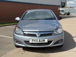 Silver Used 2011 Vauxhall Astra Sport Hatchback | £1,199 (Super price)