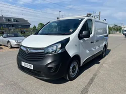 White Used 2018 Vauxhall Vivaro S Van | £10,995 (Fair price)