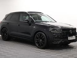 Black Used 2022 VW Touareg Black Edition SUV | £41,995 (Fair price)