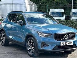 Used 2025 Volvo XC40 Plus SUV | £27,761 (Super price)