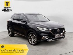 Black Used 2022 MG HS Exclusive SUV | £15,790 (Fair price)
