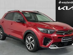 Red Used 2021 Kia Stonic 4 SUV | £12,998 (Fair price)