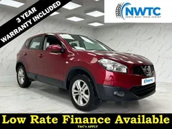 Red Used 2014 Nissan Qashqai Acenta SUV | £3,695 (Super price)